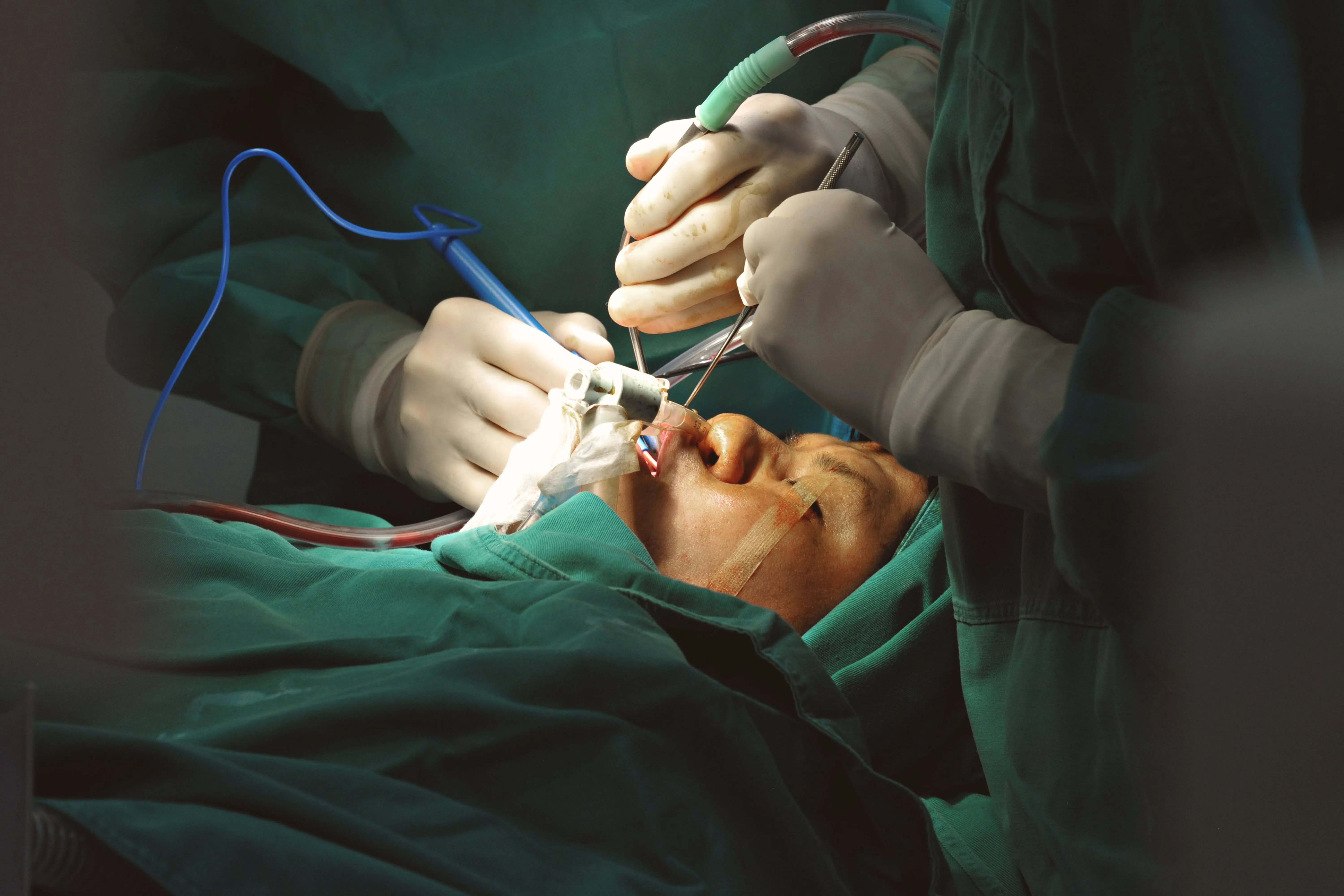 Maxillofacial surgeon consulting a patient at Dental Home, Kakadeo, Kanpur